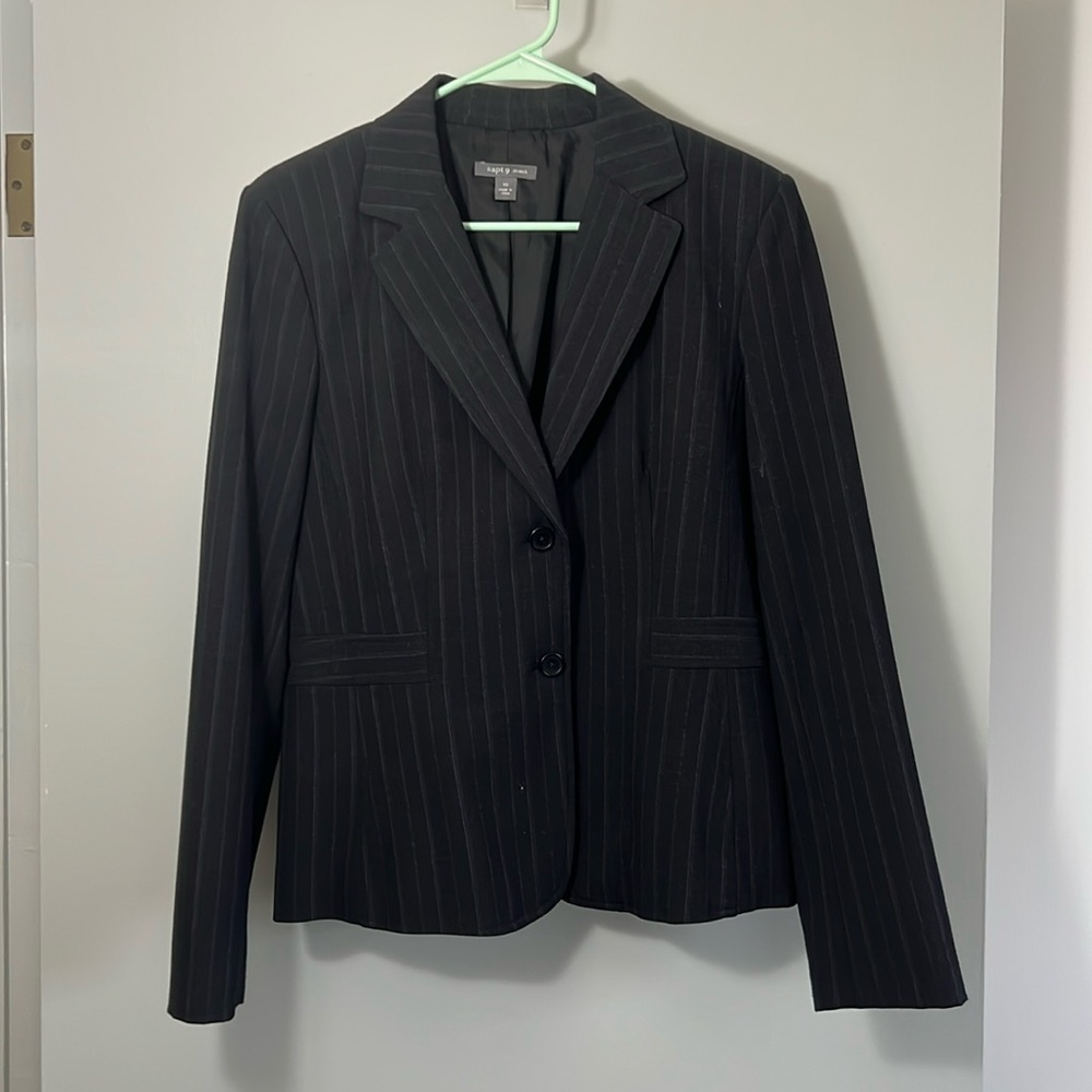 Apt 9 Pinstripe Blazer Jacket - Size 10 stretch